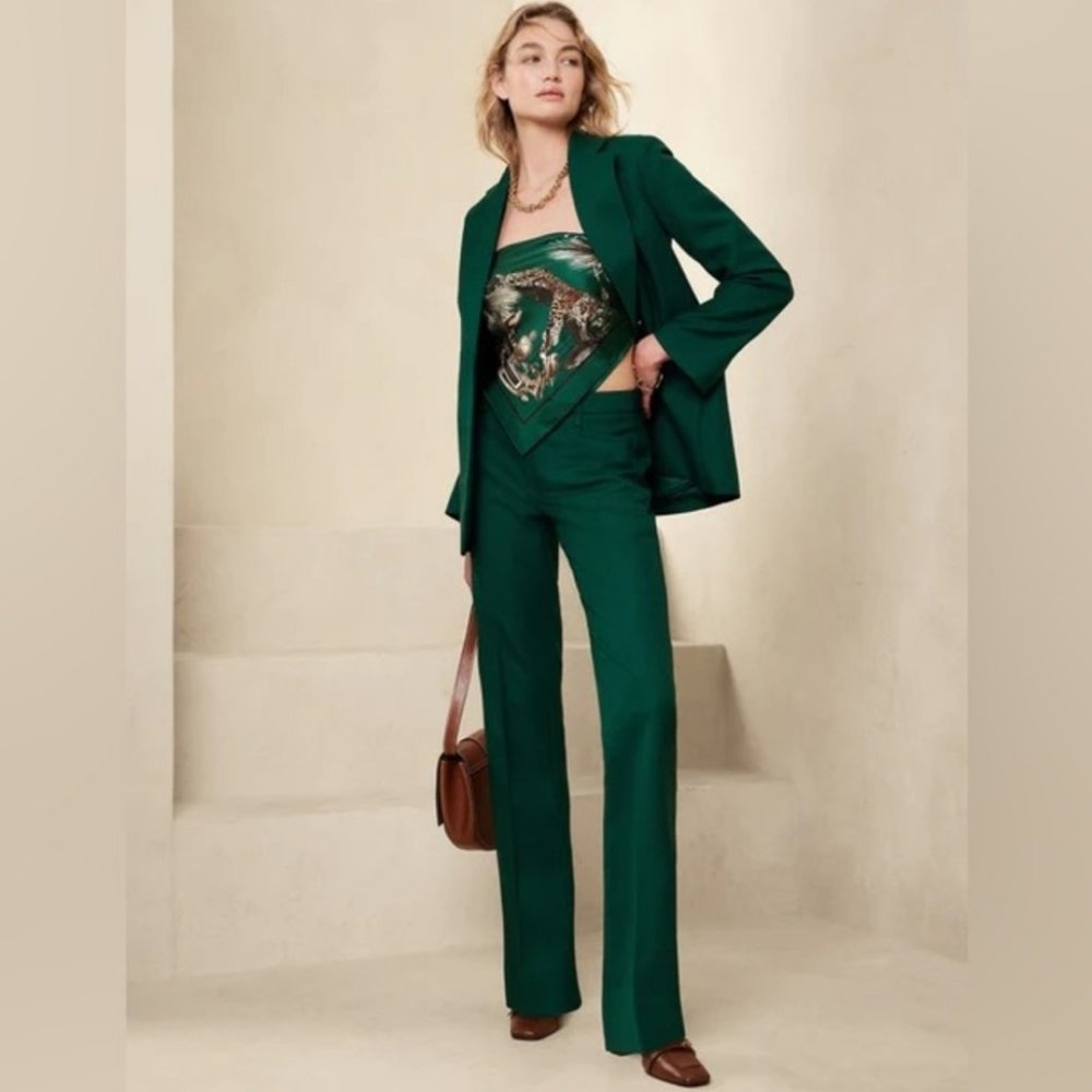 BANANA REPUBLIC - Lido Straight Wool Pant - Forest Emerald Green